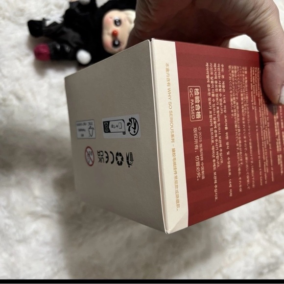 🃏 POPMART Shadow Joker | Why So Serious Series | Authentic 🃏 - Picture 6 of 6